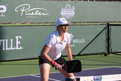 Improve Your Pickleball Ready Position and Own the Kitchen Line